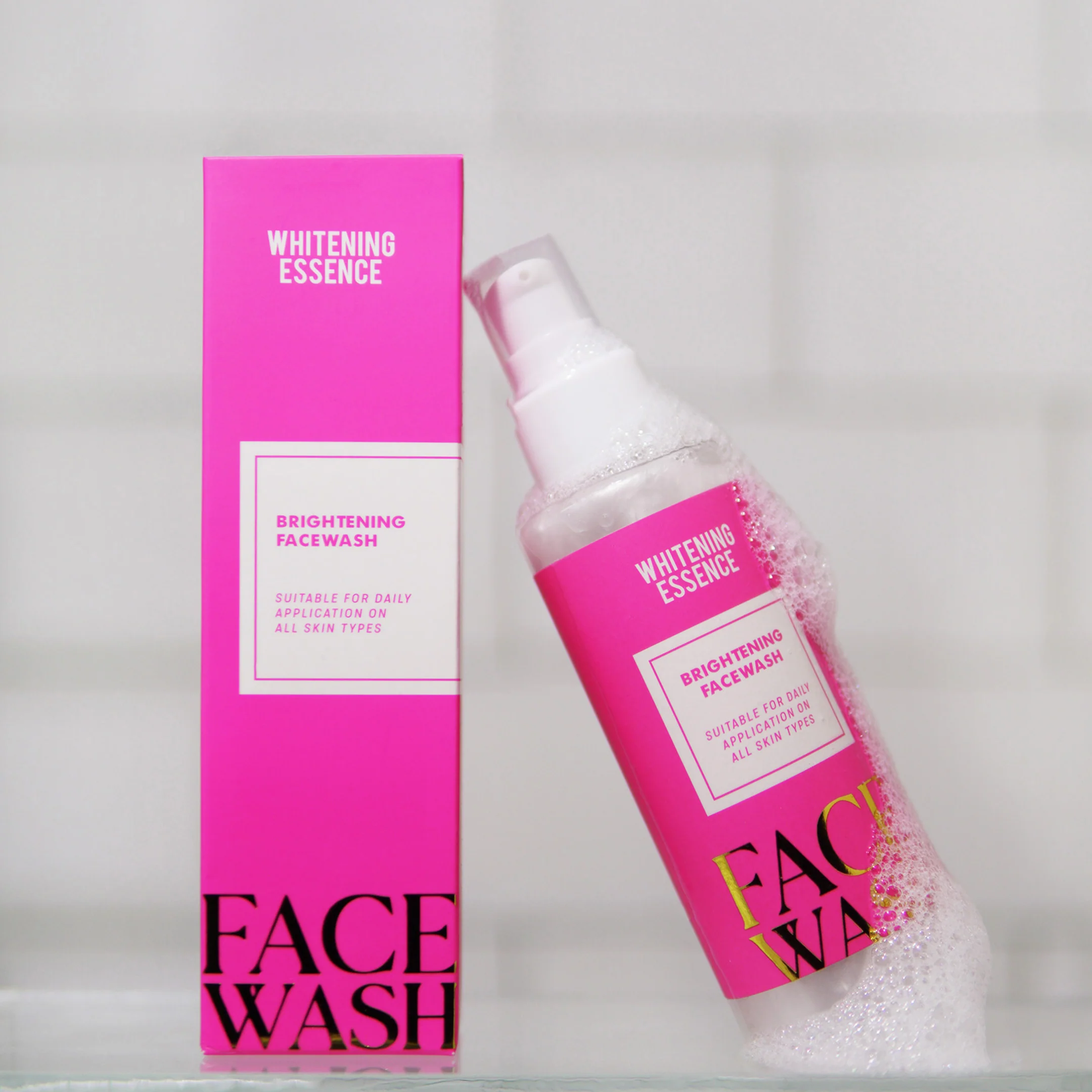 Brightening Face wash - Image 2
